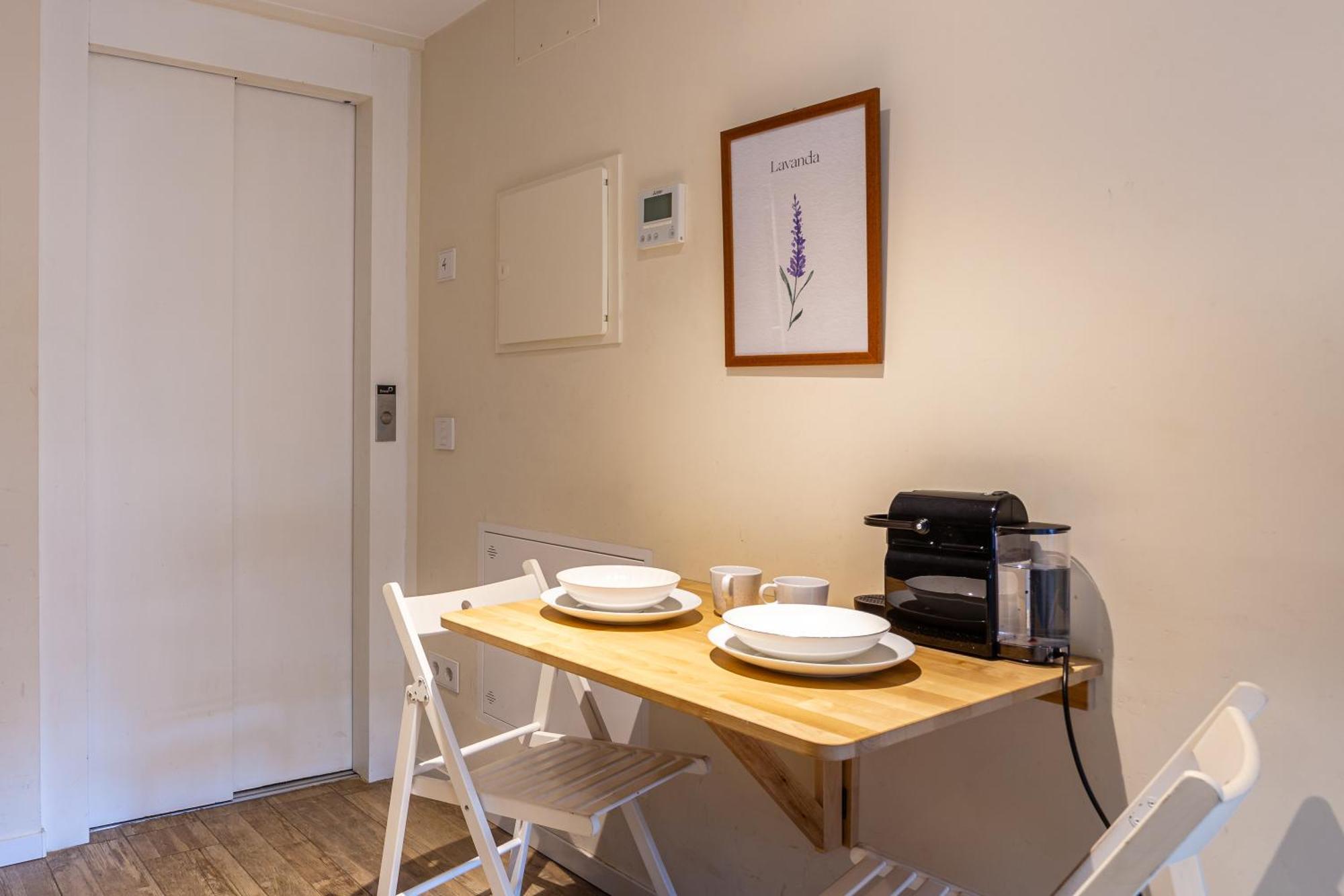 Apt 4 Lavanda Girona Esterno foto